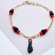 Load image into Gallery viewer, 18k Gold Filled Figa Hand Bracelet: Black Azabache Stone, Figaro Chain