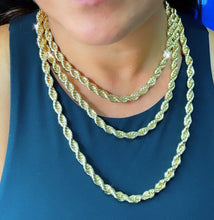 Load image into Gallery viewer, 18k Gold Filled Rope Chain Necklace - 7mm Thick