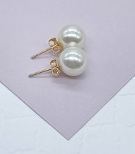 Load image into Gallery viewer, 18k Gold Filled Simulated Pearl Stud Earrings (8mm, 10mm, 12mm)