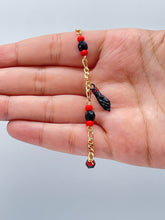 Load image into Gallery viewer, 18k Gold Filled Figa Hand Bracelet: Black Azabache Stone, Figaro Chain
