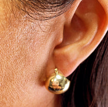 Load image into Gallery viewer, 18k Gold Filled Basket Shape Hoop Earring, Concave Plain Hoop Earrings, Puffy