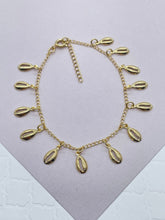 Load image into Gallery viewer, 18k Gold Filled Dainty Chain with Eleven Extra Light Cowrie Shell Charms,