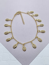 Load image into Gallery viewer, 18k Gold Filled Cowrie Shell Charm Necklace: Dainty Layering Jewelry