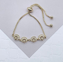 Load image into Gallery viewer, 18k Gold Filled Moon and Star Bracelet: Cubic Zirconia Adjustable Box Chain
