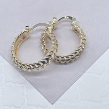 Load image into Gallery viewer, Vintage Alligator Tail Pattern Hoop Earrings Made In 18k Gold Filled