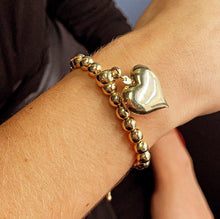 Load image into Gallery viewer, 18k Gold Filled Beaded Bracelet with Chunky Heart Charm
