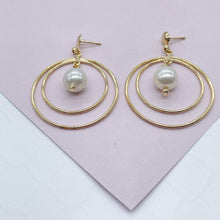 Load image into Gallery viewer, 18k Gold Filled Double Stacked Hoop Earrings Featuring Simulated Pearl Dangling In The Middle