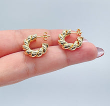 Load image into Gallery viewer, 18k Gold Filled Croissant 20mm Twisted Pushback Open Hoop Earring C-Hoop