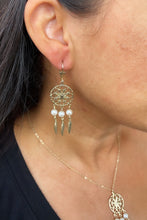 Load image into Gallery viewer, 18k Gold Filled Dream Catcher Jewelry Set With Earrings And Necklace Featuring Pearls Details