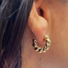 Load image into Gallery viewer, 18k Gold Filled Croissant 20mm Twisted Pushback Open Hoop Earring C-Hoop