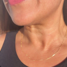 Load image into Gallery viewer, 18k Gold Filled Ultra Thin 0.6mm Diamond Cut Box Chain