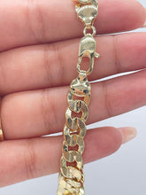 Load image into Gallery viewer, 18k Gold Filled Thick Carved Cuban Link Bracelet 9.5mm