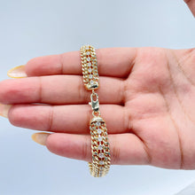 Load image into Gallery viewer, 18k Gold Filled 8 Inch Double Link Bracelet With A Strip Of Zircon