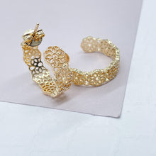Load image into Gallery viewer, 18k Gold Filled Dotted Flower Open Hoop Earrings Wholesale Jewelry Supplies