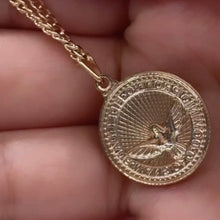 Load image into Gallery viewer, 18k Gold filled Dove Charm, Dije de Paloma Wholesale Jewelry Supplies
