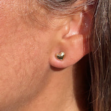 Load image into Gallery viewer, 18k Gold Filled Simple Baby Heart Earrings Wholesale Jewelry Supplies