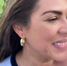 Load image into Gallery viewer, 18k Gold Filled Chubby Plain Hoop EarringsWholesale Jewelry Supplies