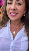 Load image into Gallery viewer, 18k Gold filled Dove Charm, Dije de Paloma Wholesale Jewelry Supplies