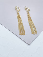 Load image into Gallery viewer, 18k Gold Filled Dangling Earring With Box Chain Ends