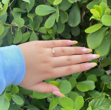 Load image into Gallery viewer, 18k Gold Filled Simple Gold Zirconia Eye Ring