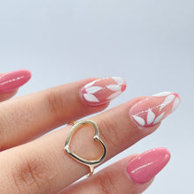 Load image into Gallery viewer, 18k Gold Filled Simple Open Gold Heart Ring
