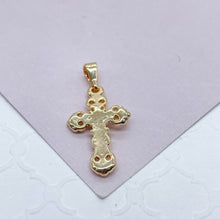 Load image into Gallery viewer, 18k GoldFilled Pendant With Silver Toned Jesus