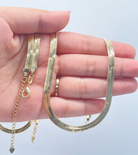 Load image into Gallery viewer, 18k Gold Filled 5mm Herringbone Choker Necklace