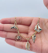 Load image into Gallery viewer, 18k Gold Filled Figaro Anklet With Chunky Sea Life Charms