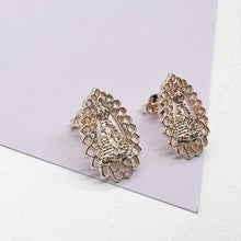 Load image into Gallery viewer, 18k Gold Filled Patterned Virgin Stud Earring