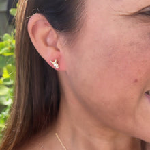Load image into Gallery viewer, 18k Gold Filled Plain Bunny Logo Stud Earring