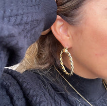 Load image into Gallery viewer, 18k Gold Filled Dial Twisted Hoop Earrings