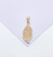 Load image into Gallery viewer, 18k Gold Filled Simple Dainty Leaf Pendant