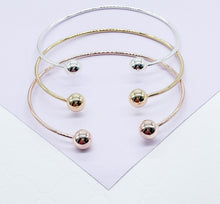 Load image into Gallery viewer, 18k Gold Filled Plain Cuff Bracelet With Balls as Ends