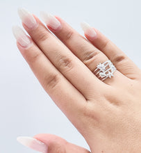 Load image into Gallery viewer, 925 Sterling Silver Ocean Themed Ring With Stamped Seahorse, Turtle, Starfish & Sea shells