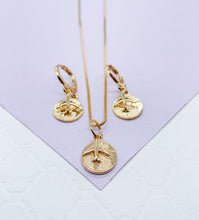 Load image into Gallery viewer, 18k Gold Filled World Map Medallion Set