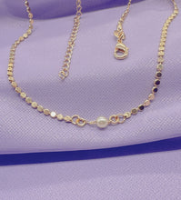 Load image into Gallery viewer, 18k Gold Filled Flat Beaded Necklace With Pearl Ball In Center