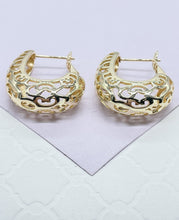 Load image into Gallery viewer, 18k Gold Filled Drop Style Earrings With Engraved Patterns