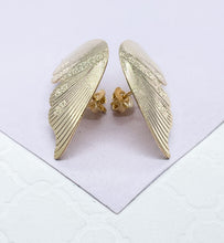 Load image into Gallery viewer, 18k Gold Filled Flat Thin Butterfly Wing Earrings