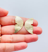 Load image into Gallery viewer, 18k Gold Filled Flat Thin Butterfly Wing Earrings
