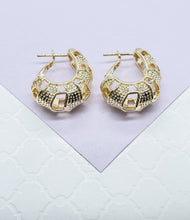 Load image into Gallery viewer, 18k Gold Filled Drop Style Earrings With Engraved Patterns