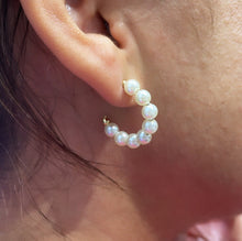 Load image into Gallery viewer, 18k Gold Filled Open Plain Pearl Hoop
