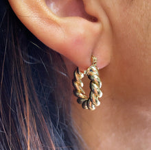 Load image into Gallery viewer, 18k Gold Filled Twisted Croissant Hoop Earrings