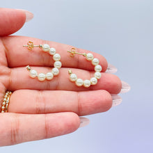 Load image into Gallery viewer, 18k Gold Filled Open Plain Pearl Hoop