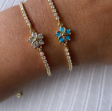 Load image into Gallery viewer, 18k Gold Filled Adjustable Tennis Bracelet With CZ Flower Charm In Center