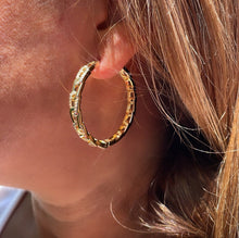 Load image into Gallery viewer, 18k Gold Filled Slim Link Hoops Patterned With CZ Stones