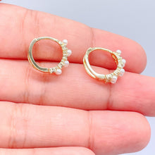 Load image into Gallery viewer, 18k Gold Filled Paired Pearl Beaded Earring With Patterned CZ Stone