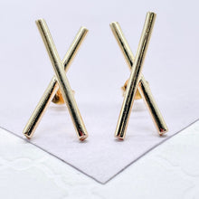 Load image into Gallery viewer, 18k Gold Filled Plain “X” Crossed Stud Earrings