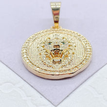 Load image into Gallery viewer, 18k Gold Filled Lion Head Medallion Pendant: Engraved Emerald Eyes