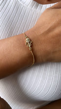 Load image into Gallery viewer, 18k Gold Filled Dainty Box Chain Bracelet with CZ Hamza Hand Charm