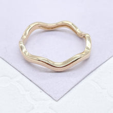 Load image into Gallery viewer, 18k Gold Filled Plain Smooth Wavy Ring